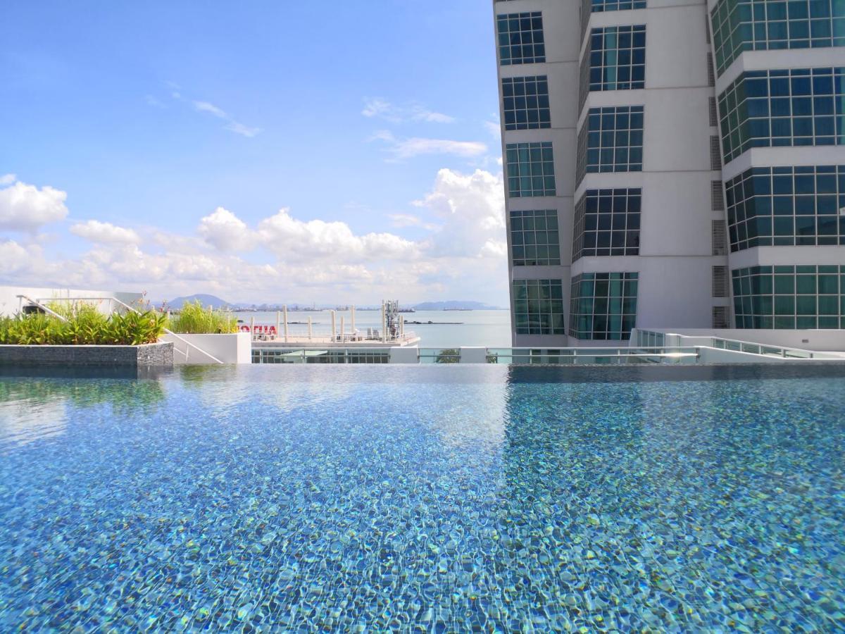 Maritime Suites By Comfy George Town Exterior foto